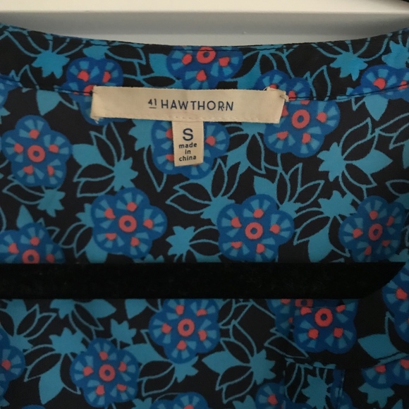 Bright Blouse - Picture 2 of 4